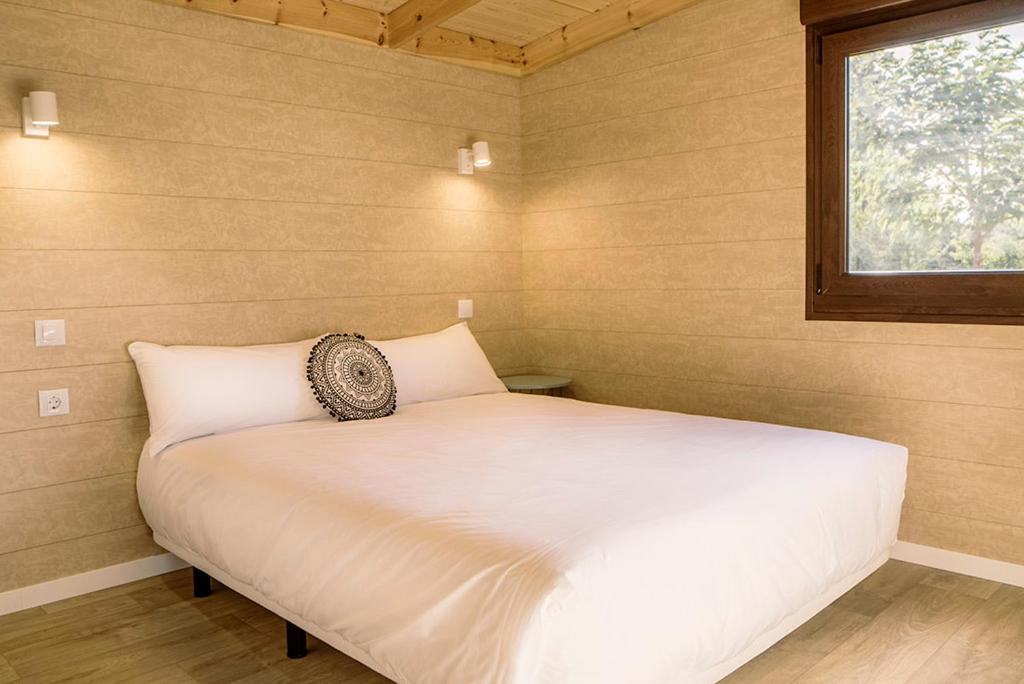 El Arrebol Comfort Camp Jaca Exterior foto